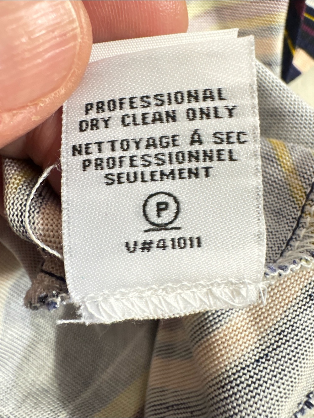 DVF Diane von Furstenberg Silk Jersey Wrap Dress Size 2 Wave Print
EUC - Picture 7 of 8